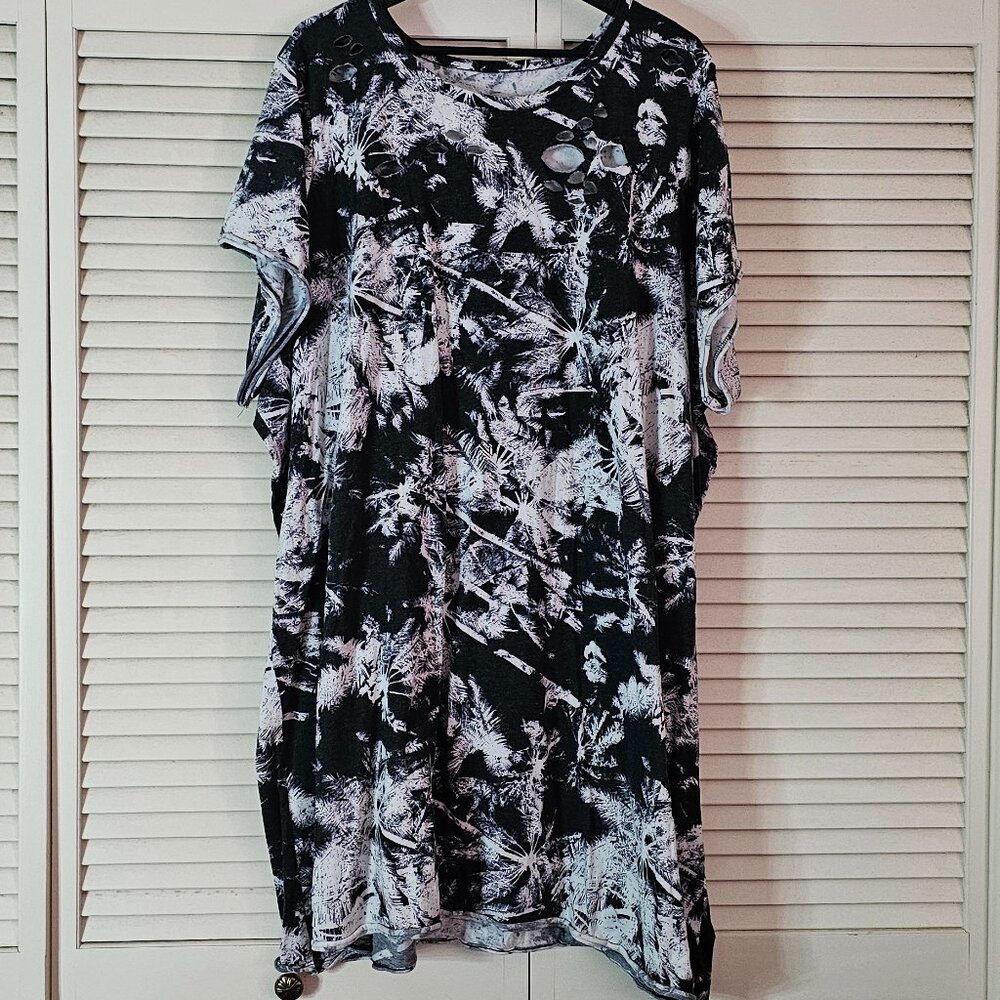 Torrid x Love Sick Distressed Palm Print T-Shirt Dress